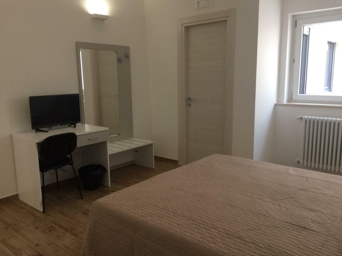 Residence Al Pino Matera Ngoại thất bức ảnh